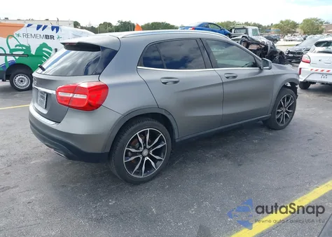 2015 Mercedes-Benz Gla 250 из США, поврежденный, VIN WDCTG4EB8FJ180142